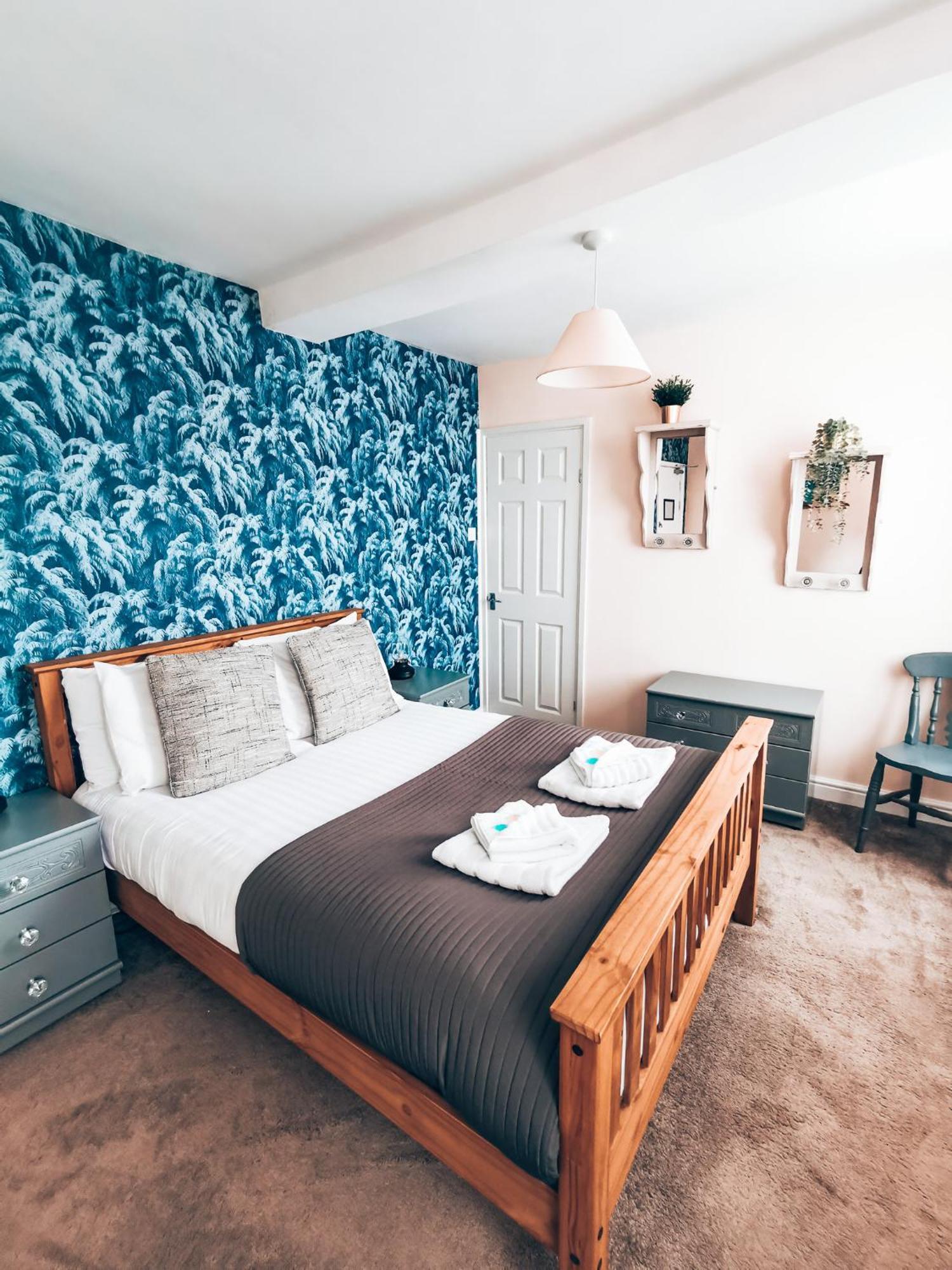 The Ironmaster Bed & Breakfast Broseley ภายนอก รูปภาพ